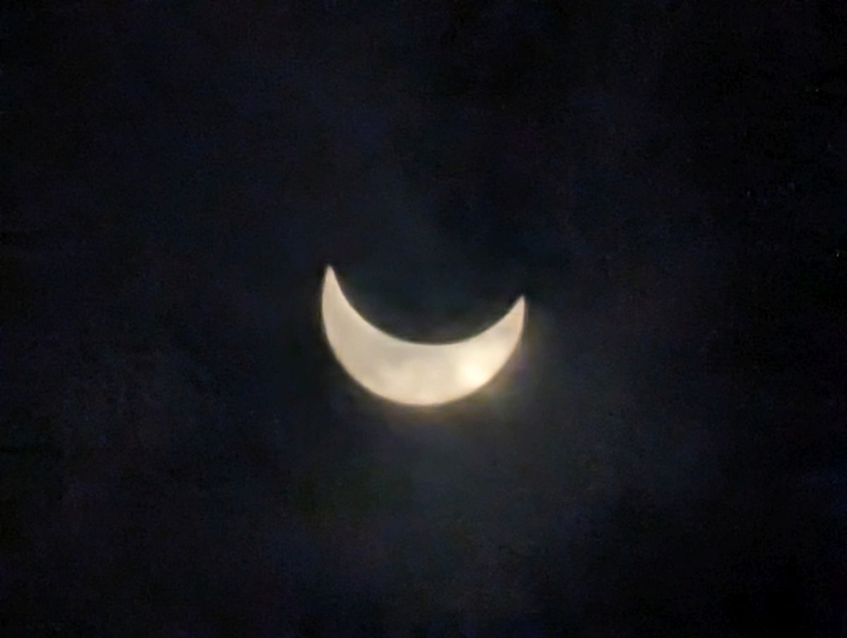 Google Pixel 8 Pro Solar Eclipse Sample.