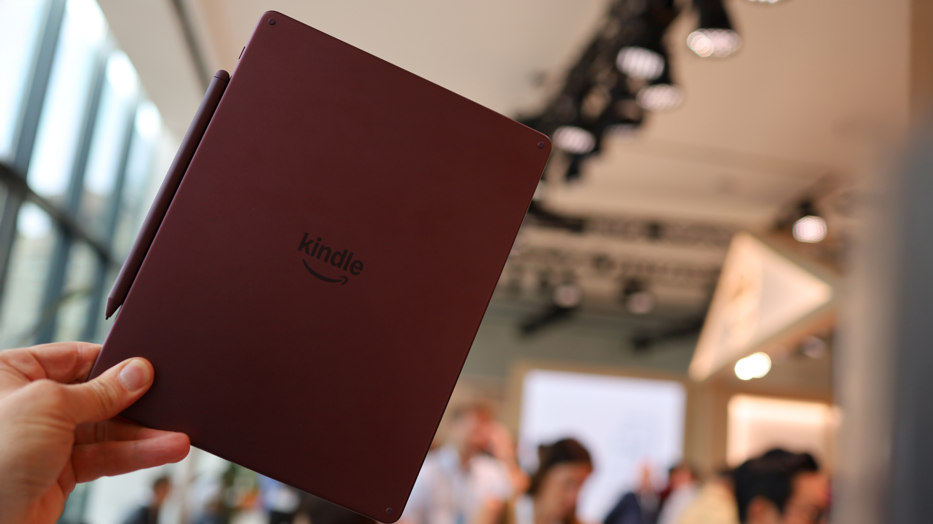 Amazon Kindle Scribe Colorsoft hands on