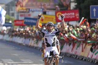 Simon Gerrans (Cervélo TestTeam) wins Vuelta a España stage 10 in Murcia, Spain.