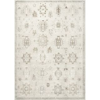 Nuloom Krystin Machine Washable Distressed Area Rug, 6' X 9', Beige