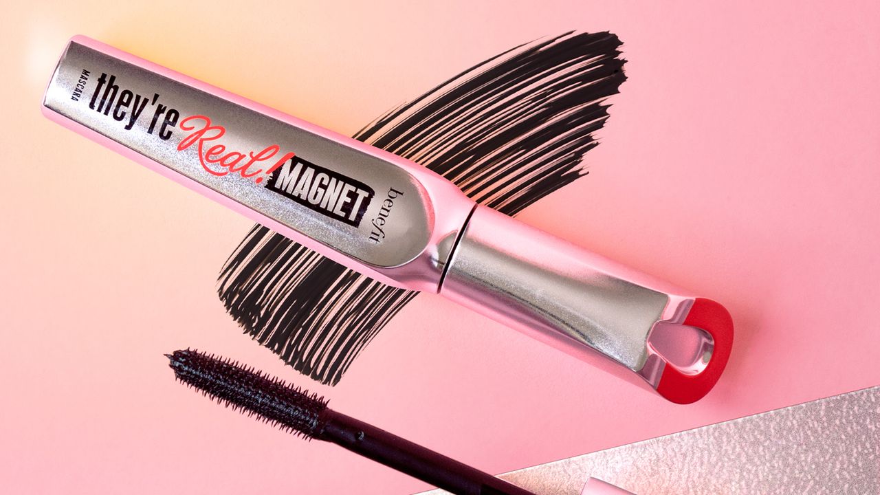 Benefit They&#039;re Real Magnet Mascara