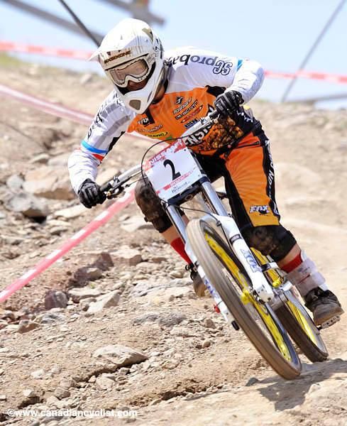 Emmeline Ragot was riding with a broken ankle.