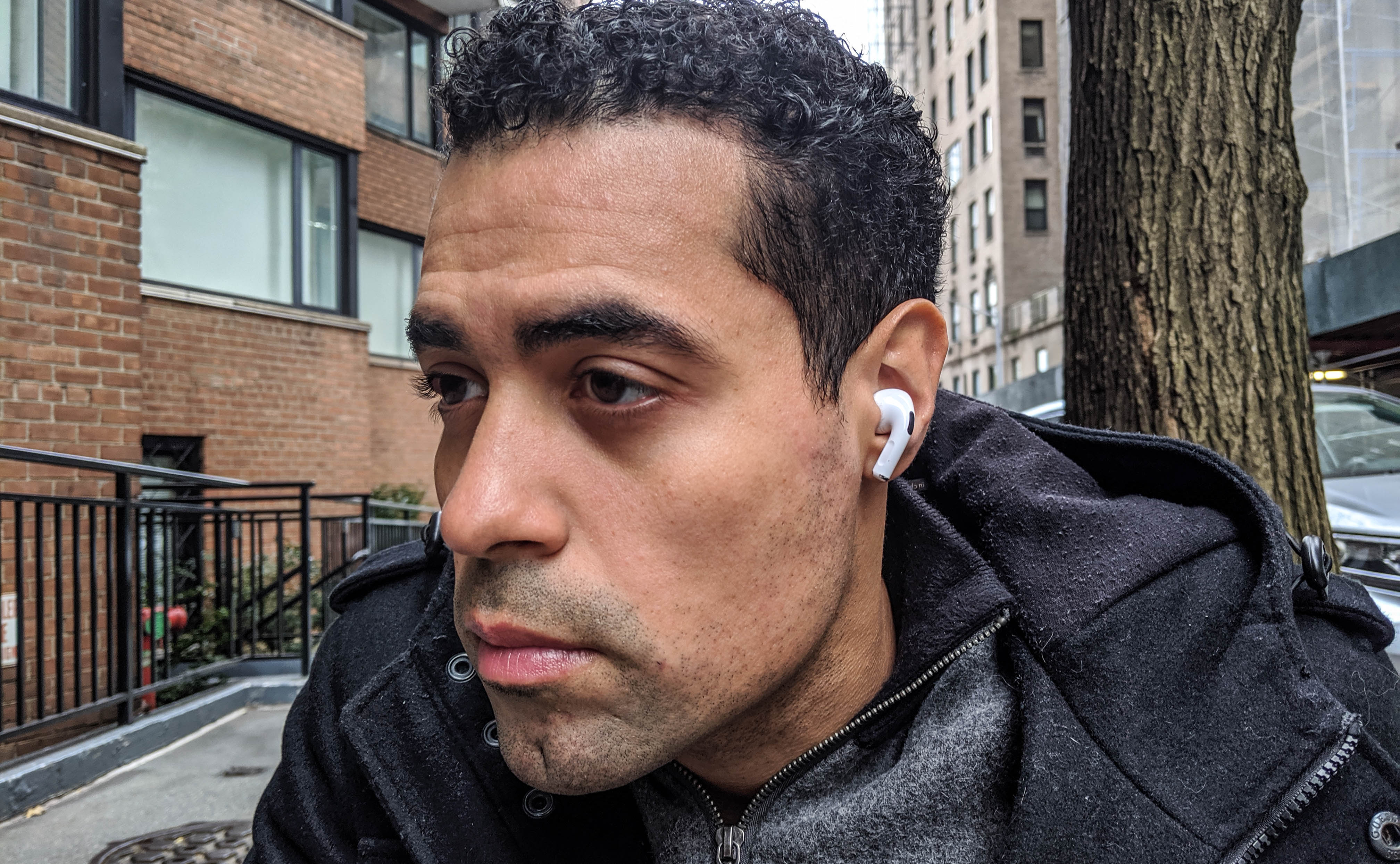 AirPods Pro vs. Beats Powerbeats Pro: Which Apple Wireless Earbuds Are ...