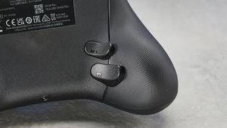 Photograph of the Razer Wolverine V3 Pro controller