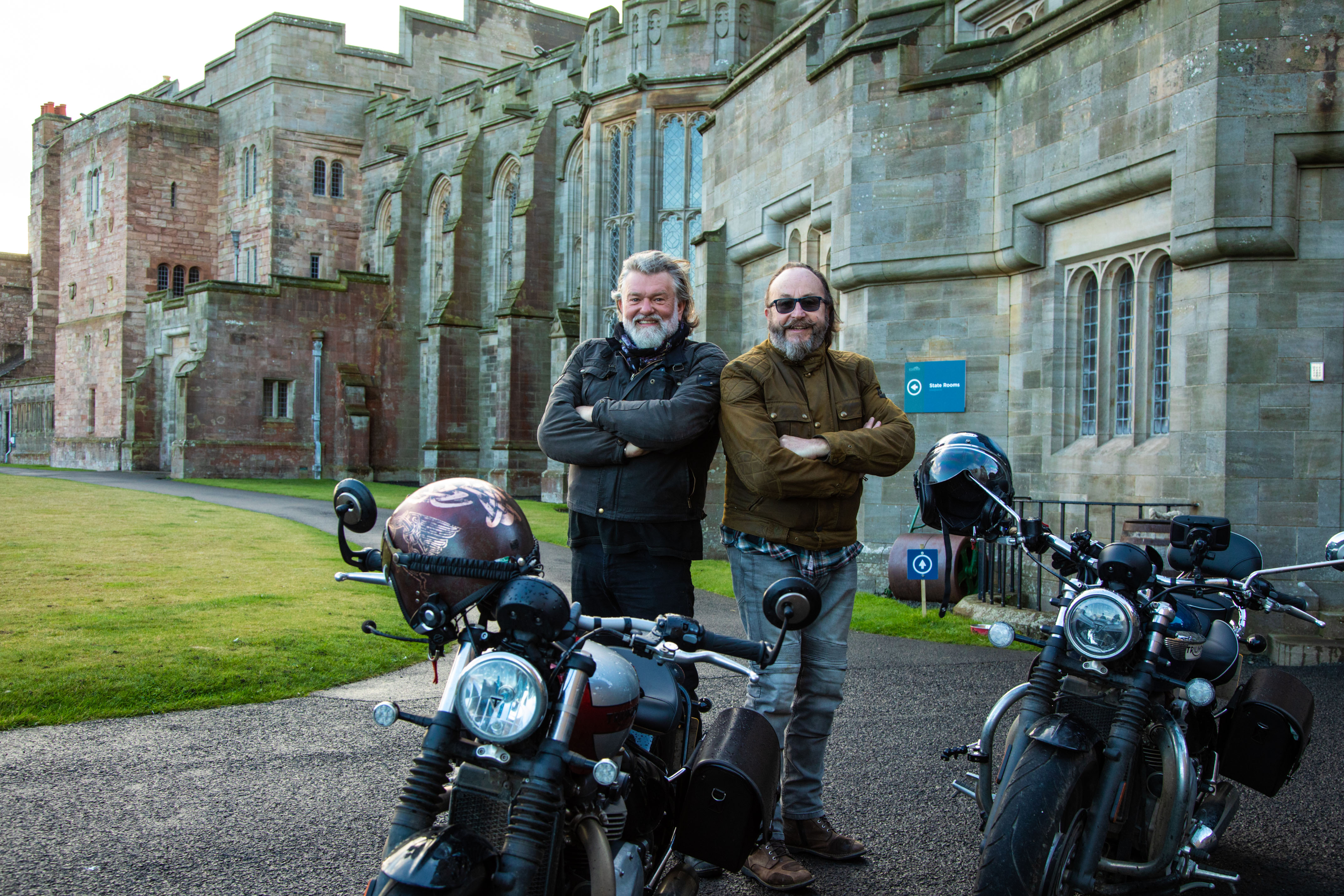 TV tonight Bamburgh Castle, Northumberland. Si King, Dave Myers