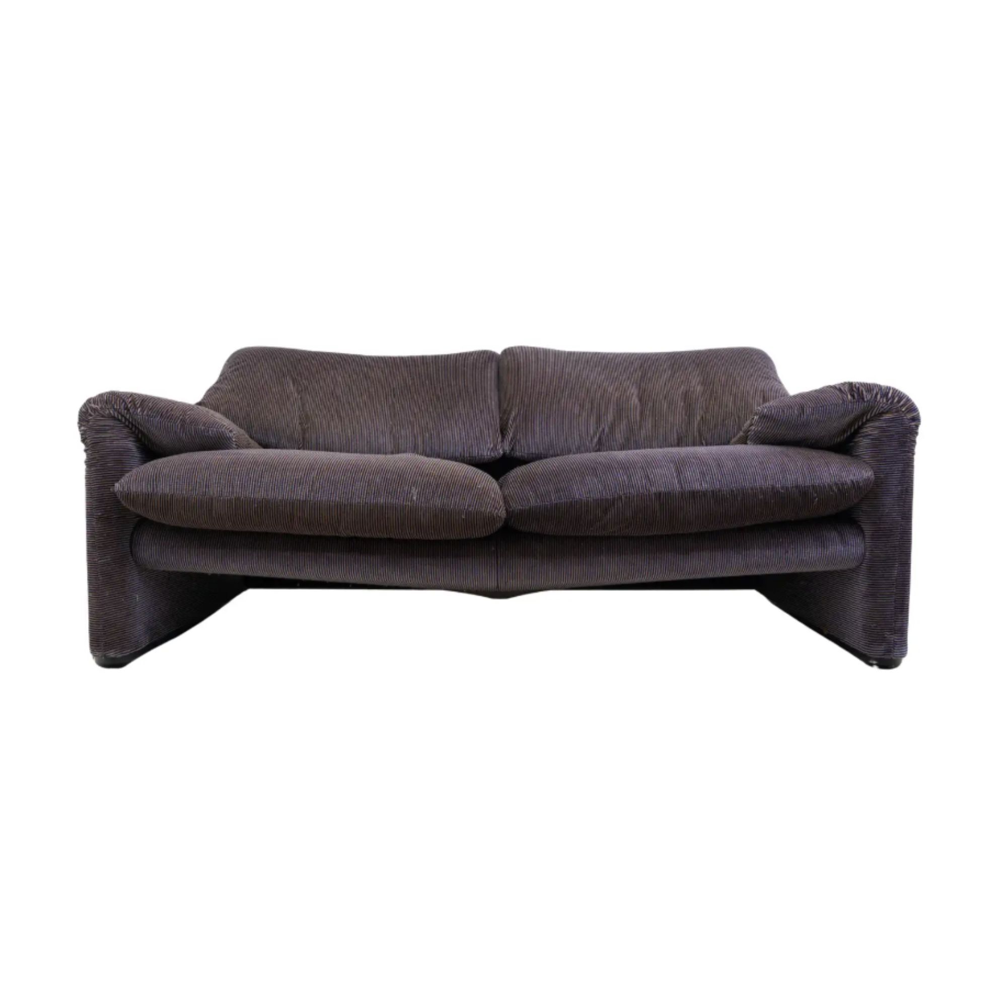 Vico Magistretti &ndash; Maralunga Sofa &ndash; Cassina