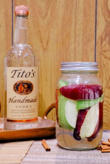 Tito’s Apple & Cinnamon Infusion