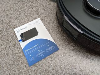 Ecovacs Deebot Ozmo T8 Aivi with camera cover