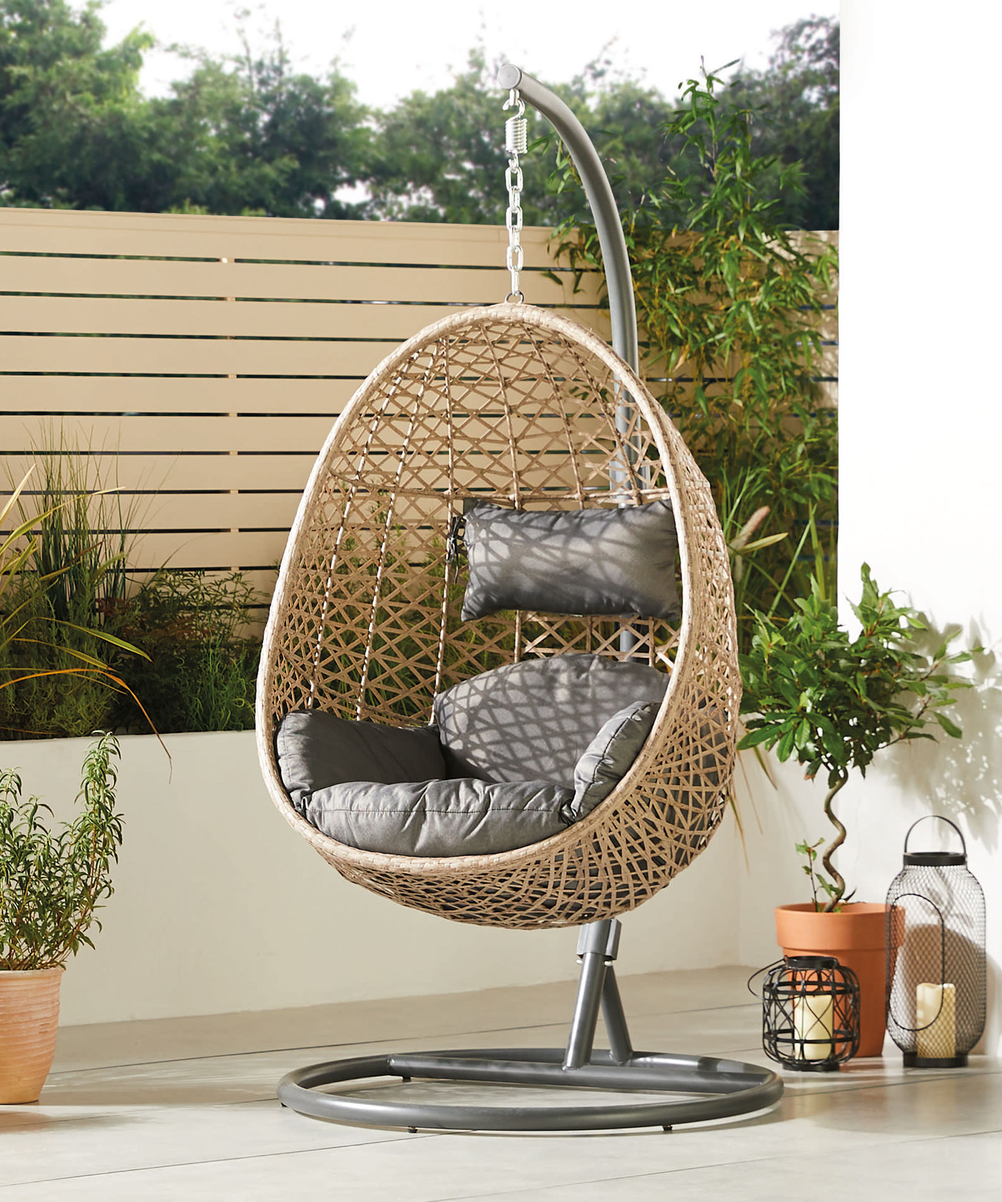 The Aldi hanging egg chair is back in stock this weekend | Gardeningetc