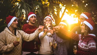 winter garden party ideas – celebrate Christmas outdoors with sparklers