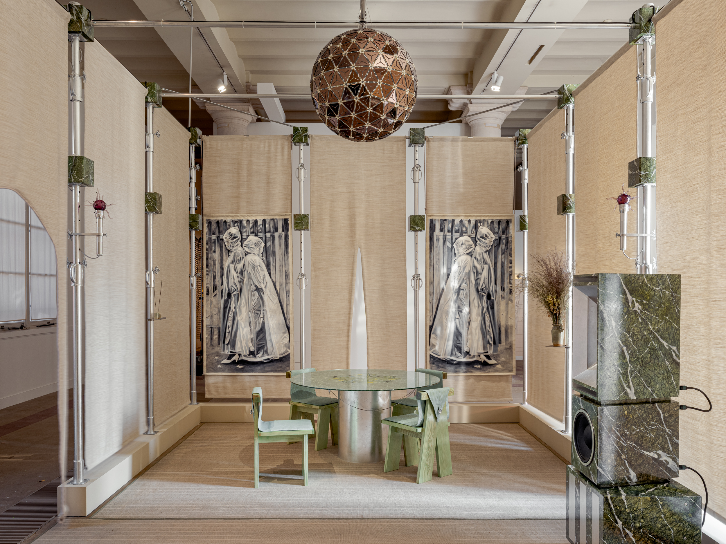 Inside the Galerie Gobelins new Salon des Nouveaux Ensembliers