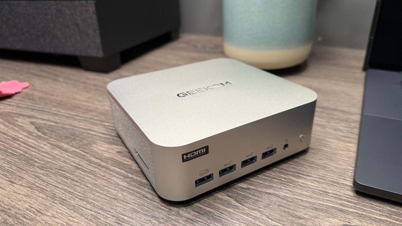 Geekom A9 Max AI mini PC