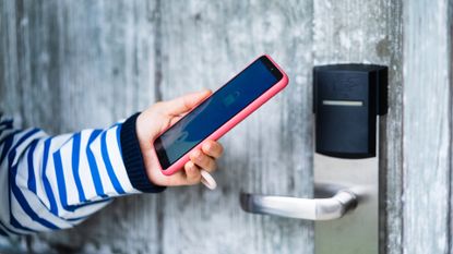 Smart lock from Getty Images