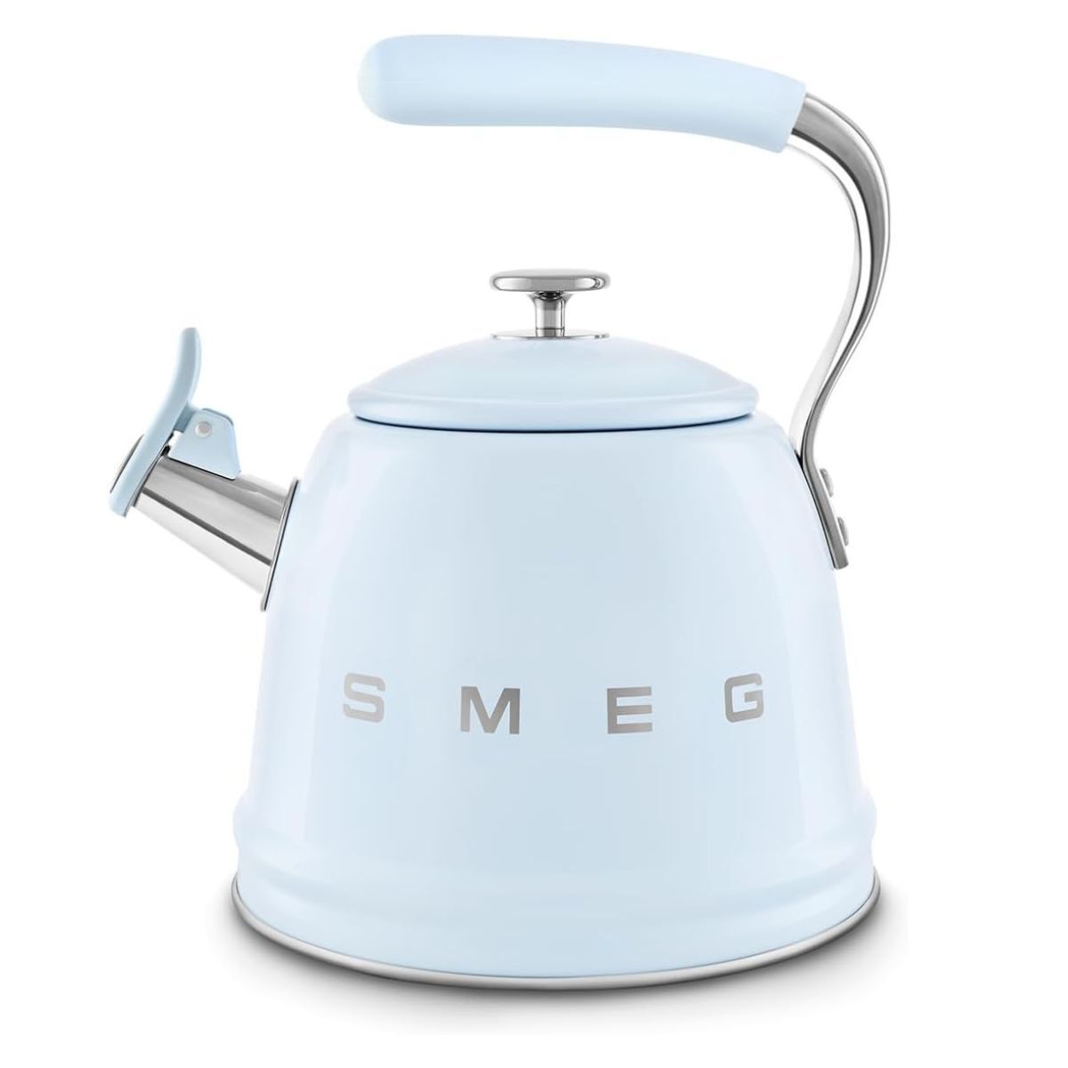 A blue smeg kettle