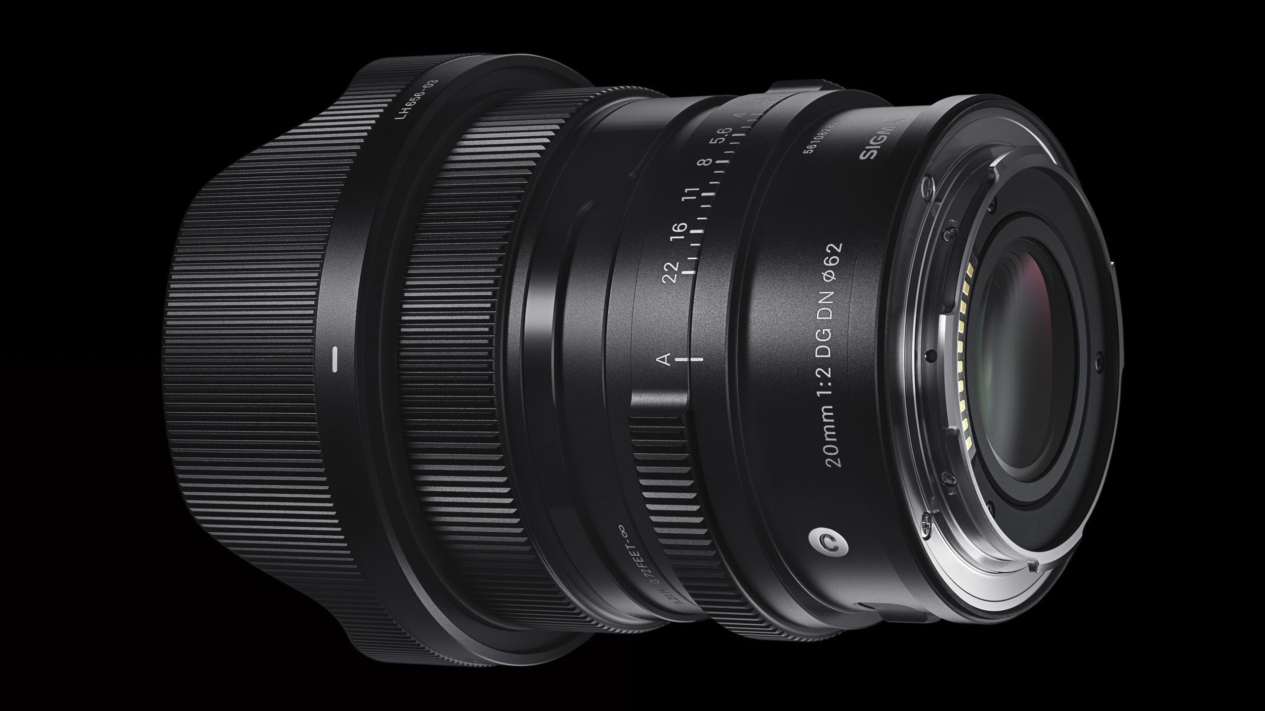 New free firmware update for 13 Sigma lenses fixes issue when used with recent Sony camera