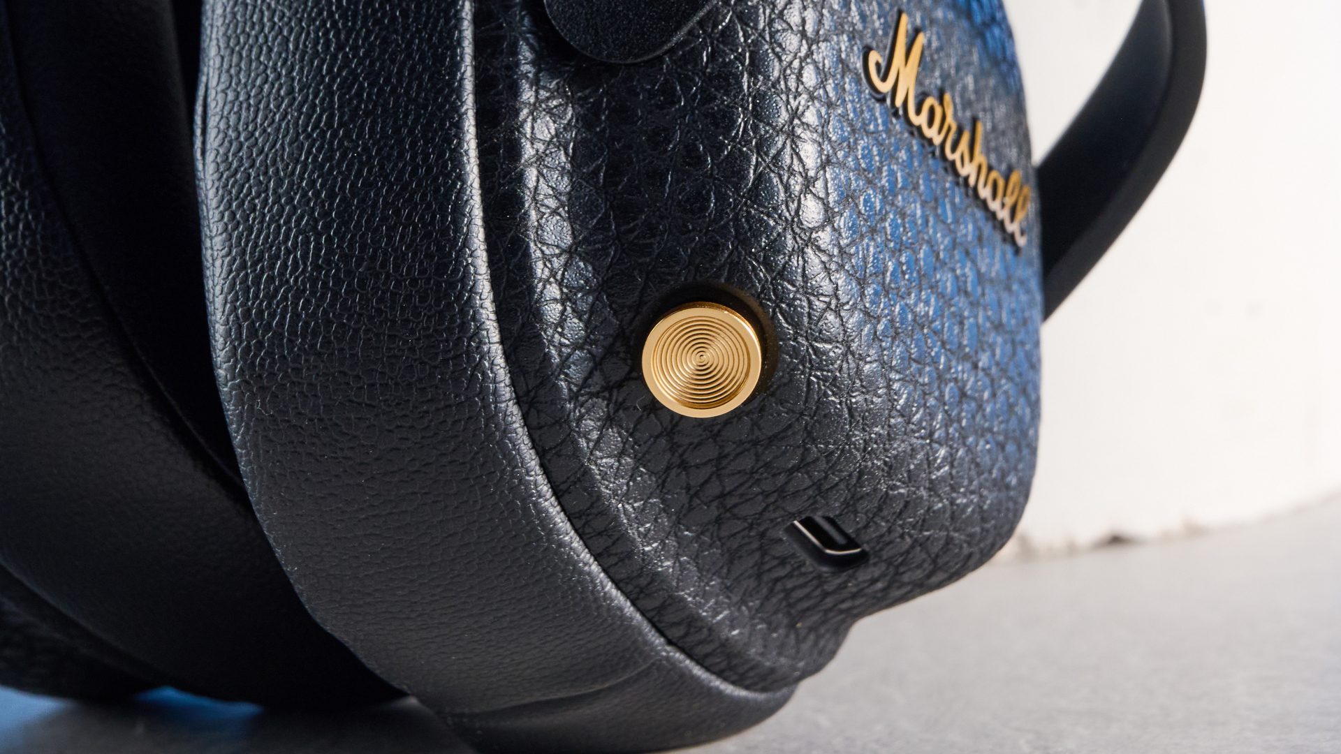 Marshall Milton ANC on-ear headphones