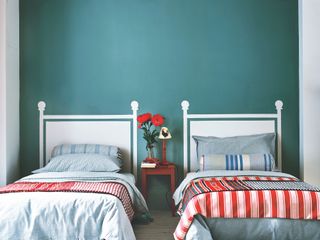 paint-ideas with paint effect headboards in twin bedroom