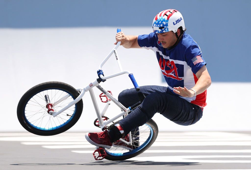 TOKYO JAPAN AUGUST 01 Justin Dowell of Team United States crashes out during the Mens Park Final run 1 of the BMX Freestyle on day nine of the Tokyo 2020 Olympic Games at Ariake Urban Sports Park on August 01 2021 in Tokyo Japan Photo by Ezra ShawGetty Images