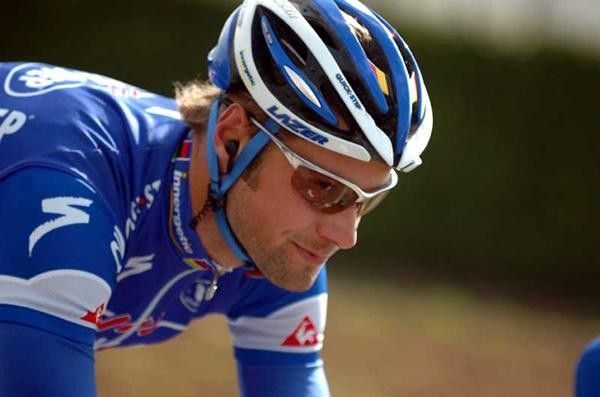 Belgian Tom Boonen (Quickstep-Innergetic) is always very polite, even when the camera is on him all day.