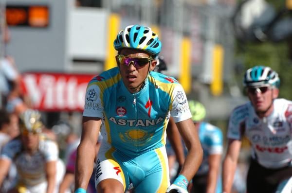Alberto Contador (Astana) crosses the line after the crash