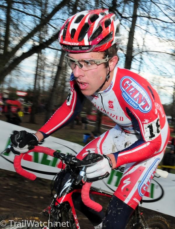 Nick Weighall (California Giant Berry) on a steep climb