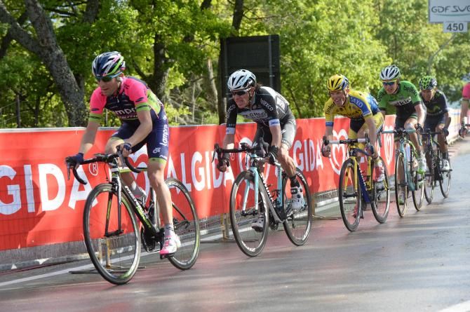 Fiego Ulissi stays safe in the bunch