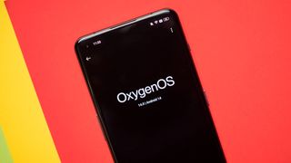 OxygenOS 14 software update page