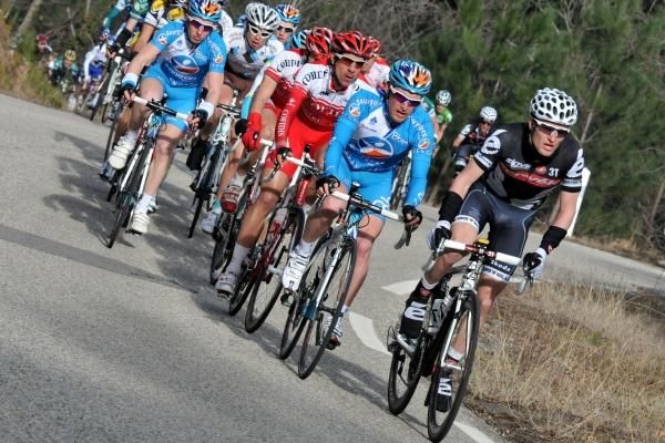 Cervelo lend a hand at the front