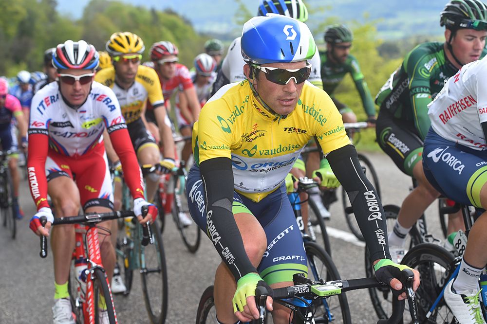 Albasini leading the race