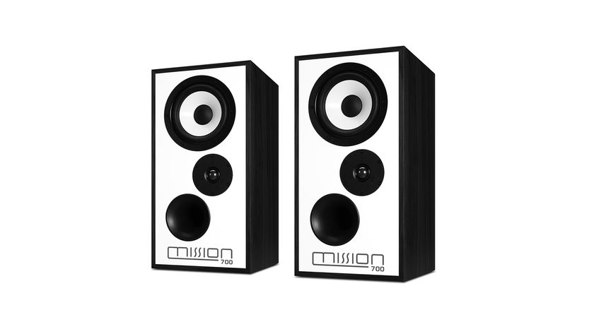 Standmount speakers: Mission 700