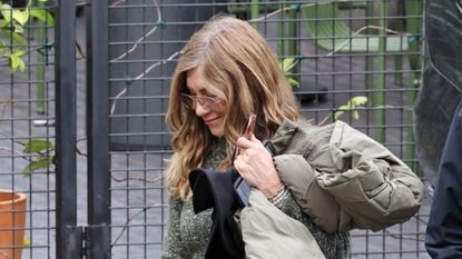 Jennifer Aniston and New Beau Jim Curtis Pack Godmothers Bookstore for His Sold-Out Summerland Event 03/01/2026