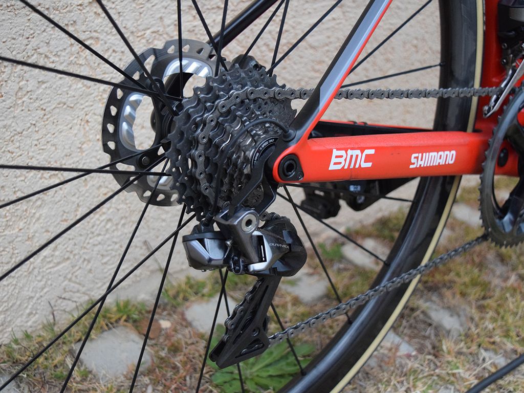 The Teammachine has a single-piece Dura-Ace specific derailleur 'Skeleton' hanger
