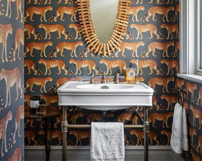 Modern powder room ideas