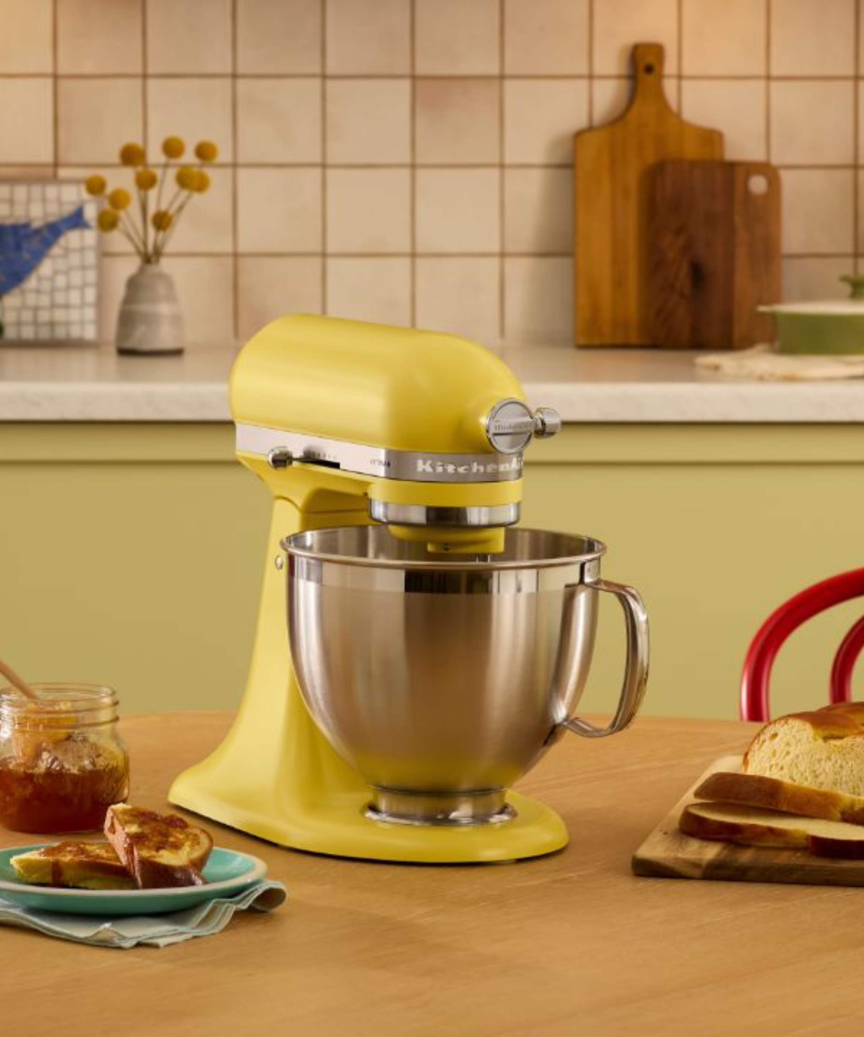 KitchenAid 2025 Color of the Year Stand Mixer: Butter