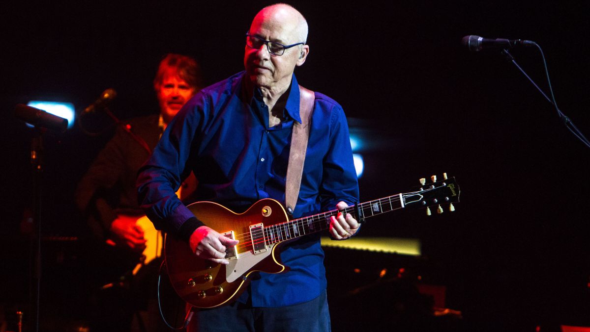 Mark Knopfler Using Kemper Profiling Amps for His Onstage Sound ...