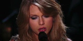 Taylor Swift singing All Too Well