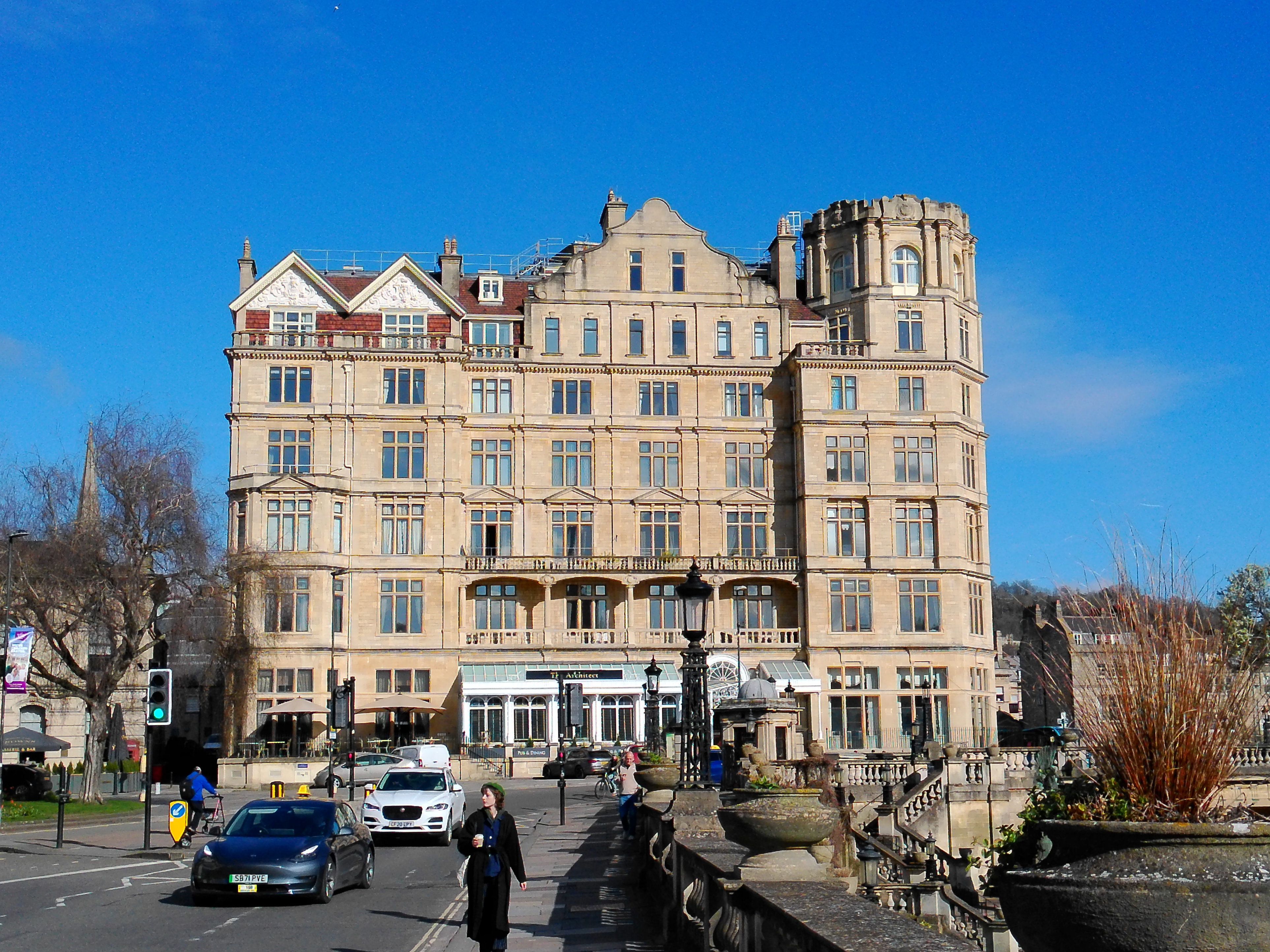 Yashica FX-D S300 sample shot