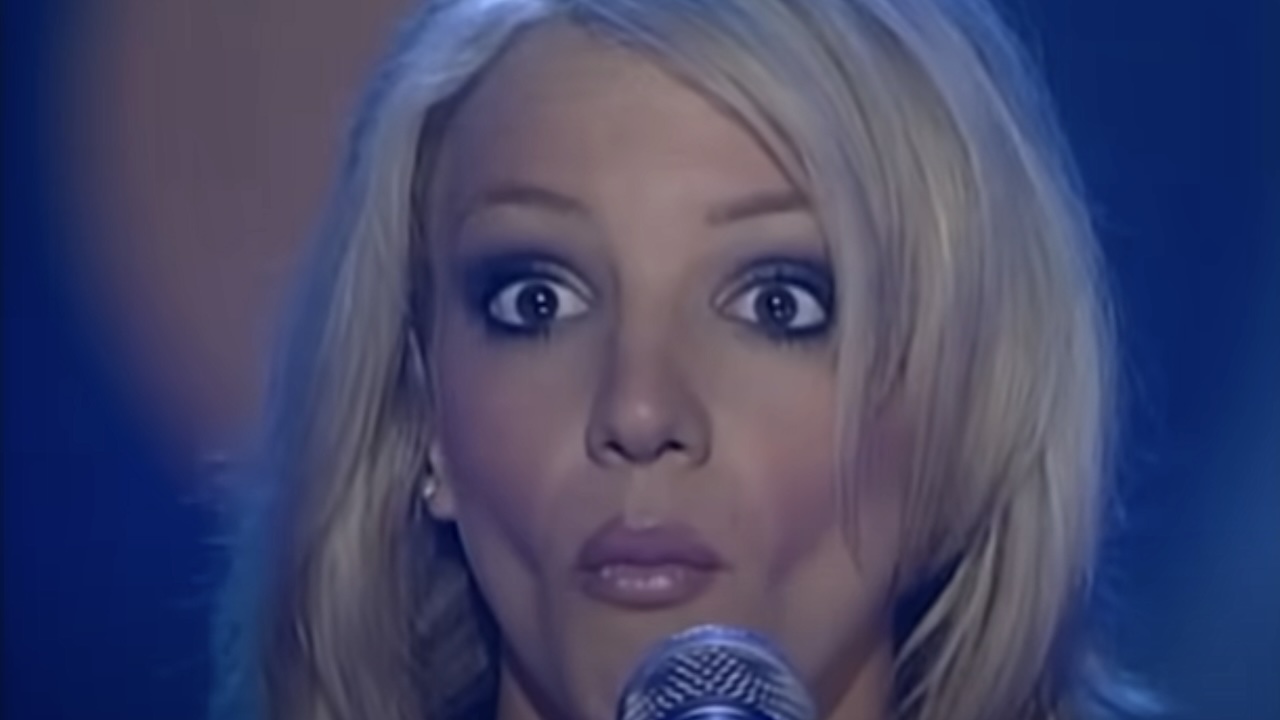 Screenshot from &quot;Lucky&quot; performance on Live Top of the Pops