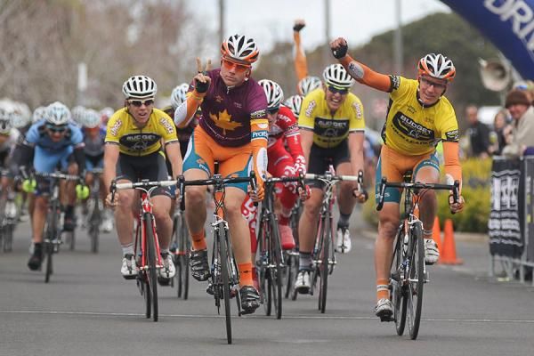 Brenton Jones (Genesys Wealth Advisers) takes his second Tour stage win ahead of teammate Anthony Giacoppo