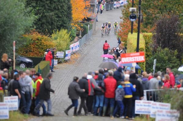Riders are about to begin their ascent of the Koppenberg.