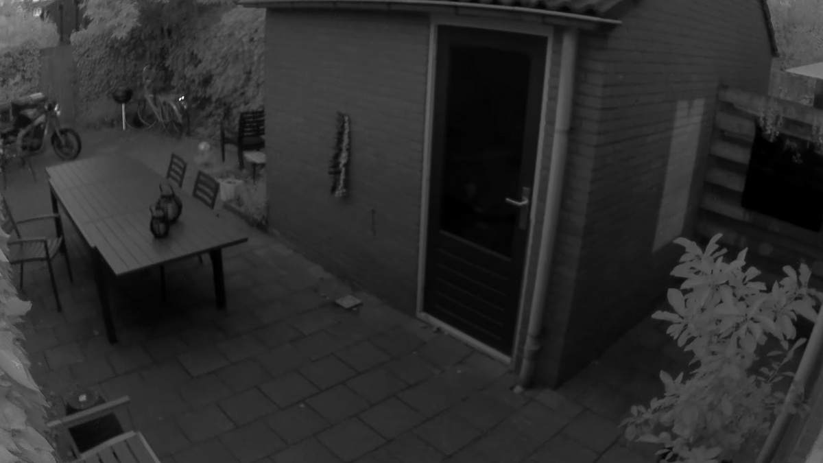 Arlo Pro 4