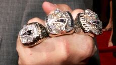 super-bowl-ring2005.jpg