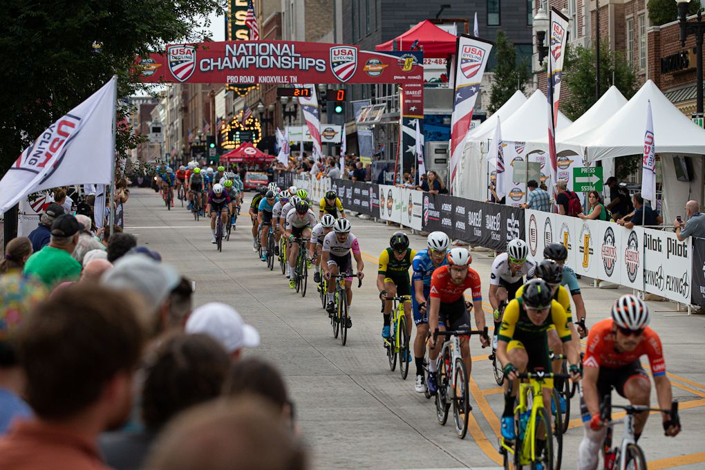 The men's field at the USPro criterium in Knoxville