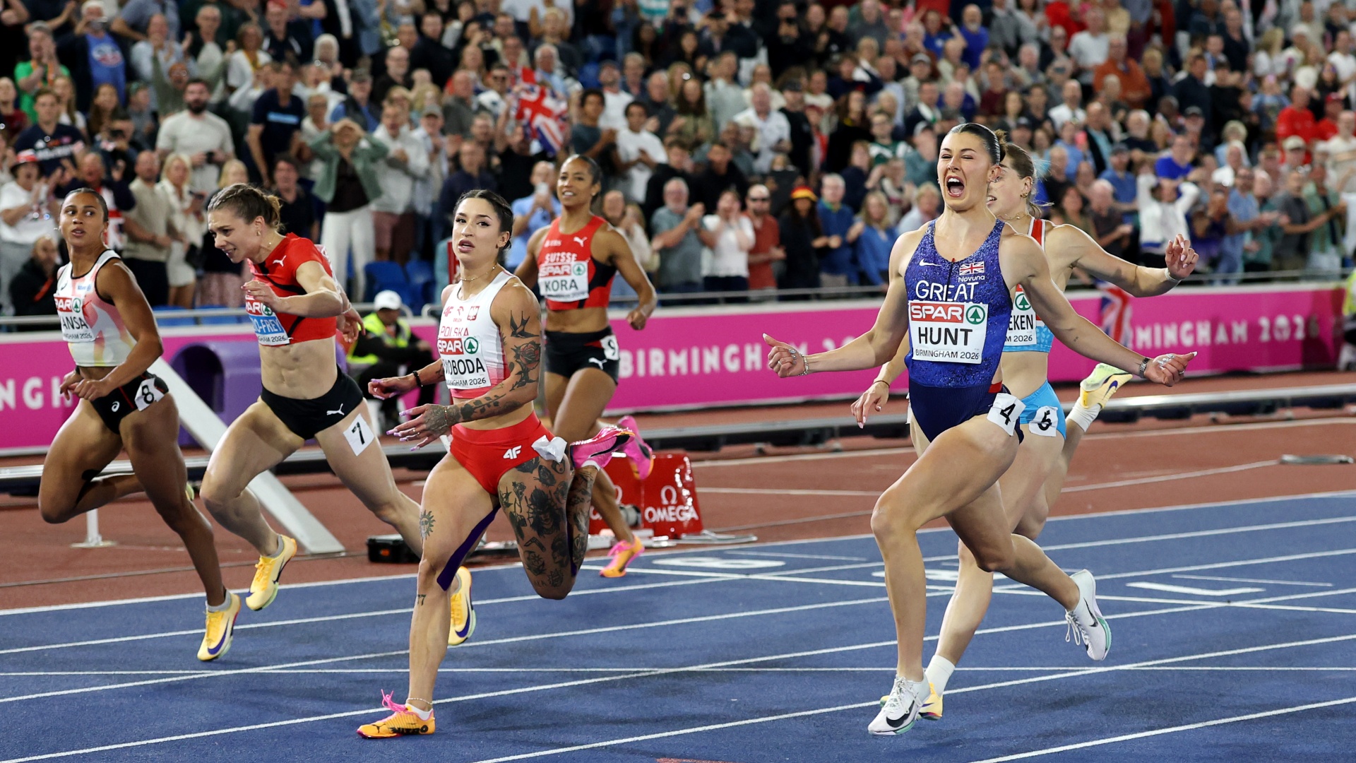 Amy Hunt winning the women's 100m final at European Athletics Championships 2026