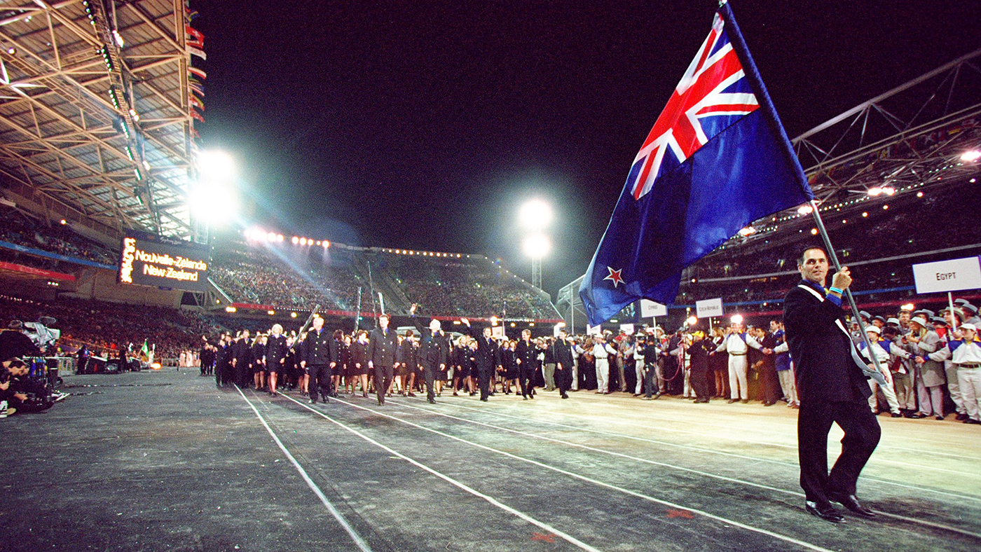 15 Sep 2000: Flag Bearer and Equestrian competitor Blyth Tait leads round the New Zealand Olympic Team during the Opening Ceremony of the Sydney 2000 Olympic Games at the Olympic Stadium in Homebush Bay, Sydney, Australia. Mandatory Credit: Jed Jacobsohn /Allsport
