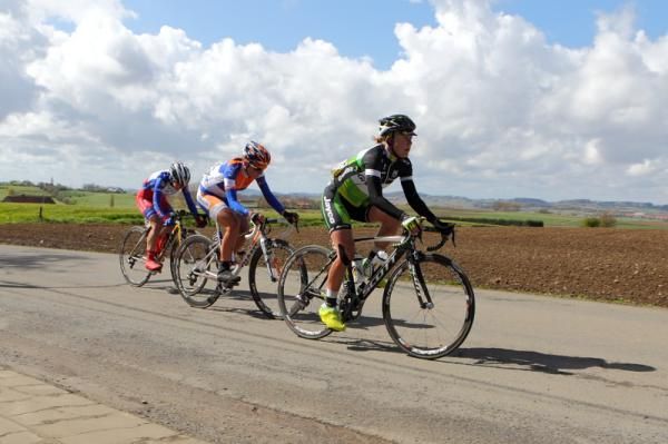 The break was established after the climbs