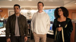 Torres, McGee and Kasie in NCIS bullpen