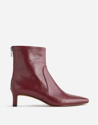 Madewell, The Dimes Kitten-Heel Boots in Deep Merlot