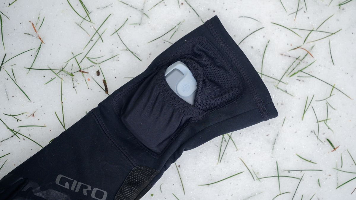 Giro Vulc Lightweight heated gloves battery pocket