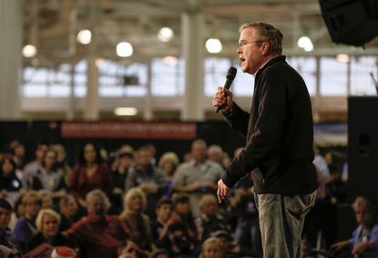 Republican presidential hopeful Jeb Bush addresses Iowa crowd